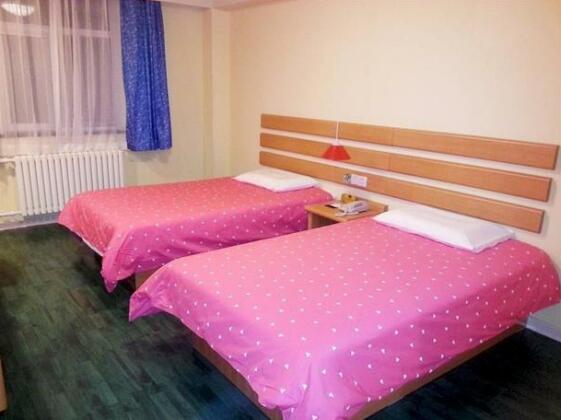Home Inn Beijing Summer Palace North Gate - Photo2