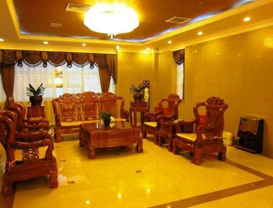 Huaiyangcun Business Hotel