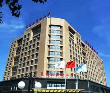 Jiangshan Yiyuan Hotel
