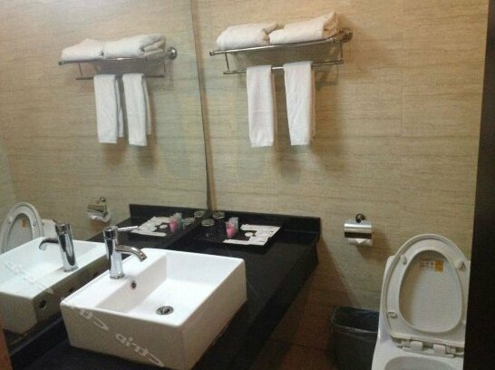 Jiayihao Hotel - Photo4