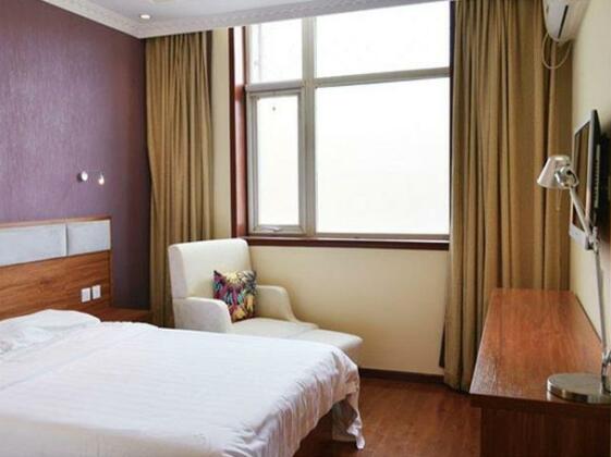 Super 8 Hotel Beijing Qi Li Zhuang - Photo5