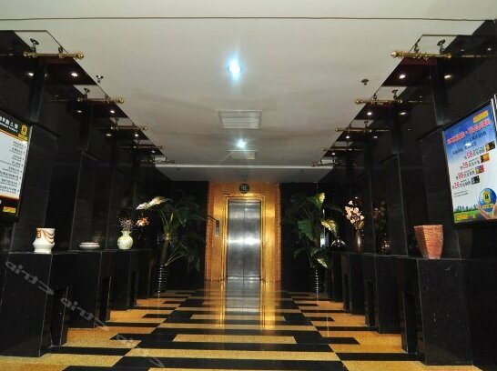 Super 8 Hotel Beijing Shijingshan Gu Cheng - Photo4