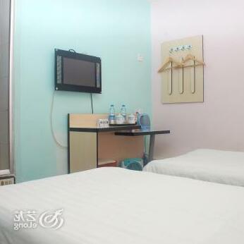 Super 8 Hotel Beijing You An Men - Photo3