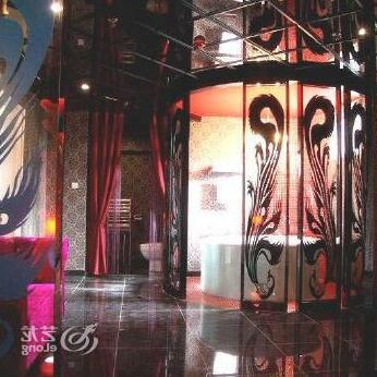 Verona Theme Hotel - Photo5