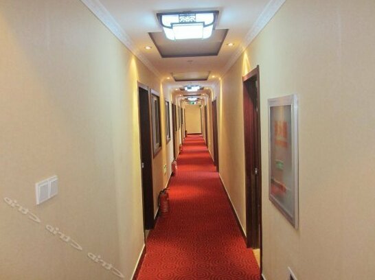 Yi Tong Hotel - Photo4