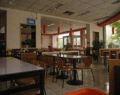 Yiyu Hotel Taiping Bridge - Photo3