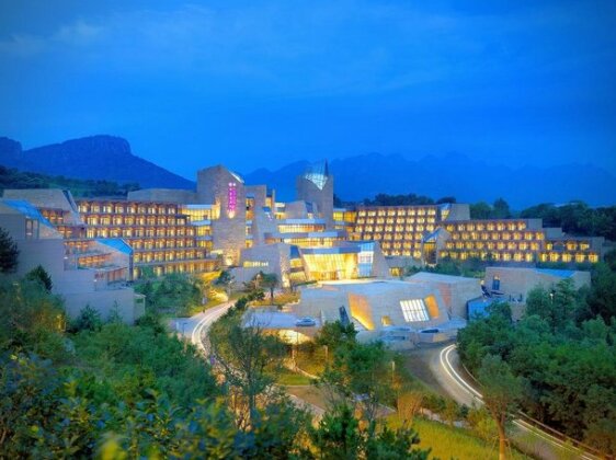 Zhongxin Jinling Hotel and Resort - Photo2