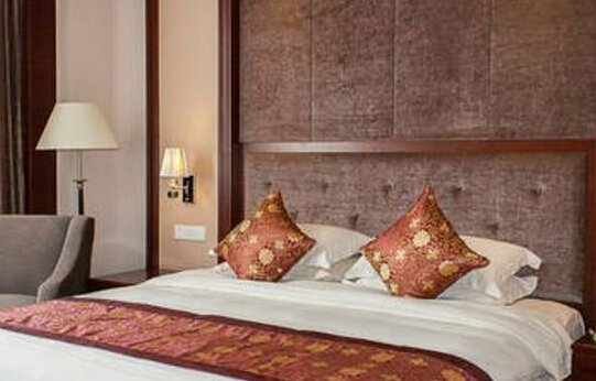 Yinkai International Hotel - Photo2
