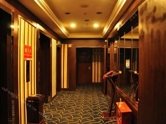 Hai Lian Business Hotel - Photo4
