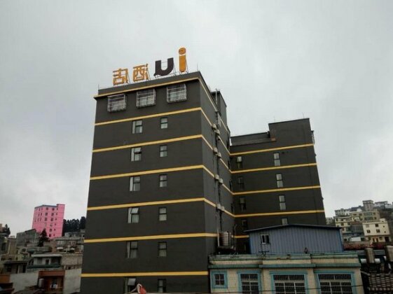 IU Hotel Bijie Weining Caohai
