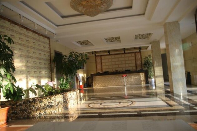 Binzhou Yifeng Business Hotel - Photo2