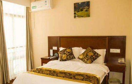 GreenTree Inn BoZhou WanBei Department Express Hotel - Photo3