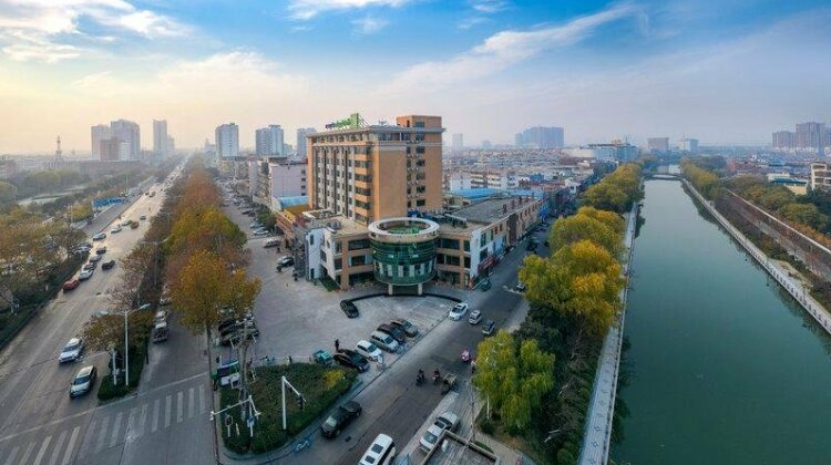 Holiday Inn Express Bozhou City Center - Photo2