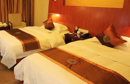 New Metropolis Hotel - Photo2