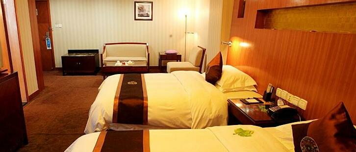 New Metropolis Hotel - Photo4