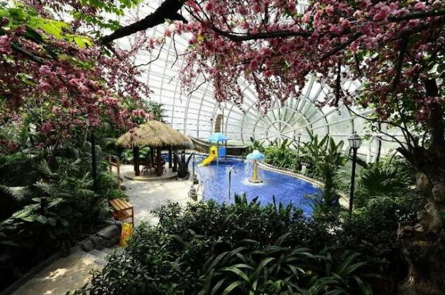 Grand New Century Spa Resort Cangzhou - Photo5
