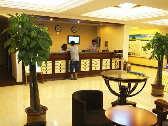 GreenTree Inn Hebei Cangzhou Huanghua Trade City Express Hotel - Photo2