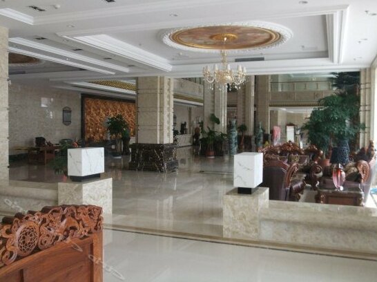 International Snn Holiday Hotel - Photo4