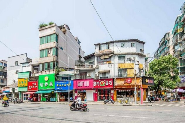 Changsha KaiFu Wuyi Square Locals Apartment 00173020
