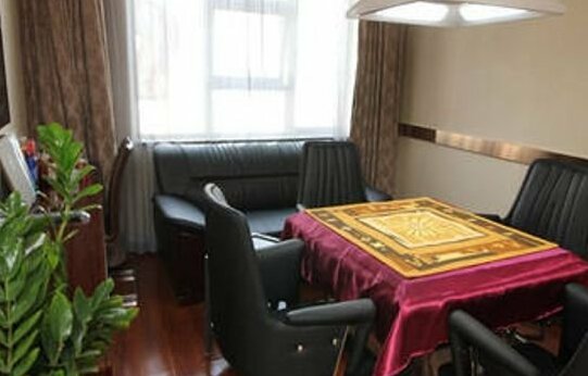 Chonpines Hotel - Photo2