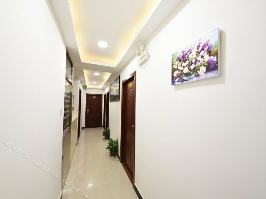 Heqing Business Hotel - Photo2