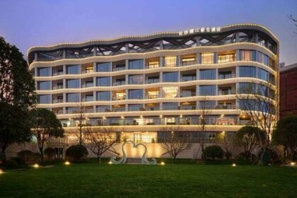 Howard Johnson Yacht Club Hotel Changsha