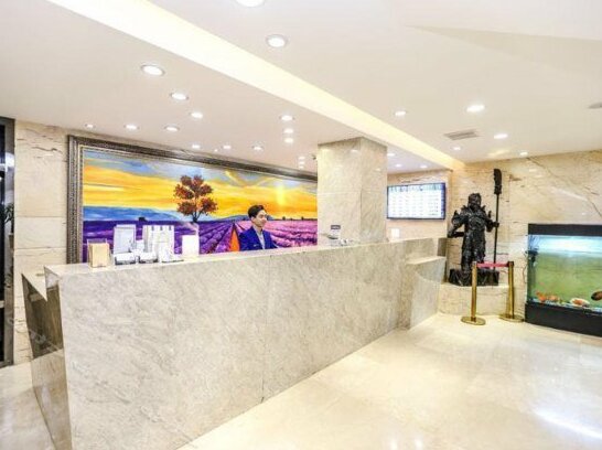 Lavande Hotel Changsha Wuyi Square Metro Station - Photo2