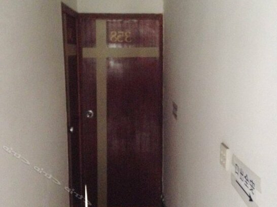 Rujia Guesthouse Hotel - Photo3