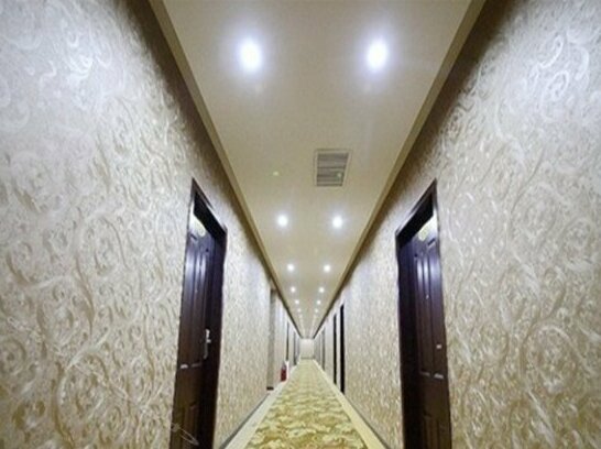 Xinzhilian Ning'ai Love Hotel - Photo4