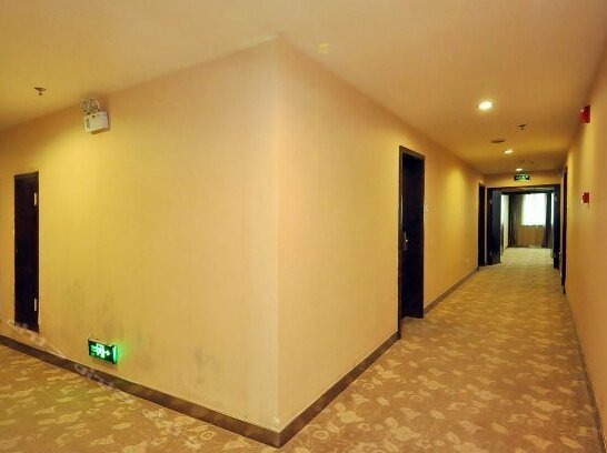 Yihai Hotel - Photo4