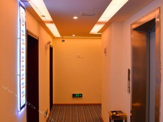 Yincheng Business Hotel - Photo3
