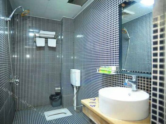 Yincheng Business Hotel - Photo5