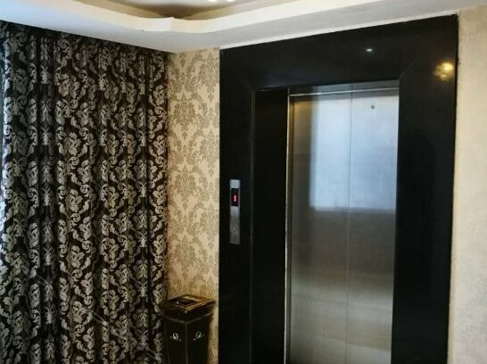 Lange Holiday Hotel - Photo5