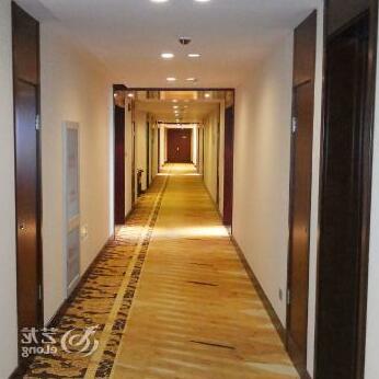 Fengning Hotel - Photo2