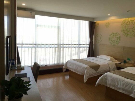 GreenTree Inn Chengde Development Zone University City Express Hotel - Photo2