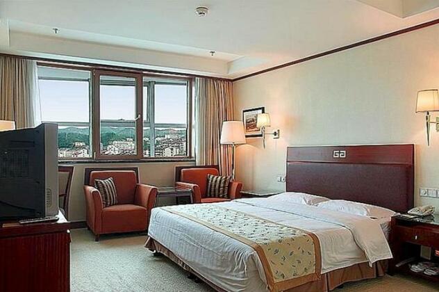 Tianbao Holiday Hotel - Photo3