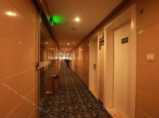 7 Days Inn Chengdu Xiqu Avenue - Photo4