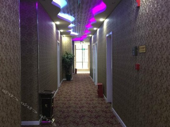 Bolin Theme Hotel Chengdu - Photo5