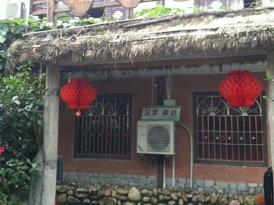 Cancheng Hostel