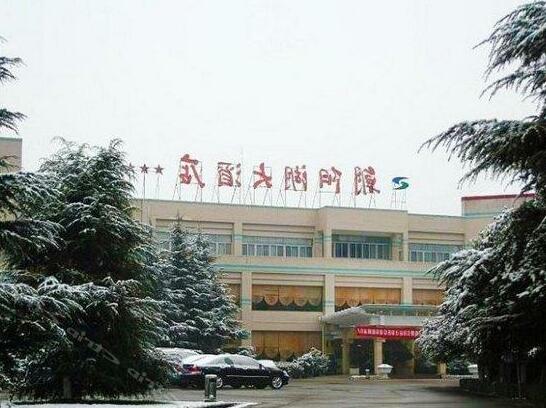 Chaoyang Lake Hotel - Photo2