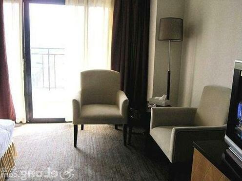 Chengdu Caesarean Hotel - Photo5