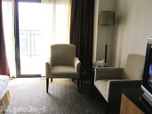 Chengdu Caesarean Hotel - Photo5