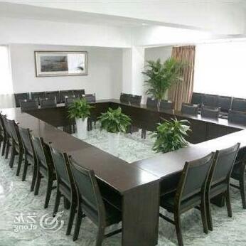 Chengdu Feitianlou Hotel - Photo2