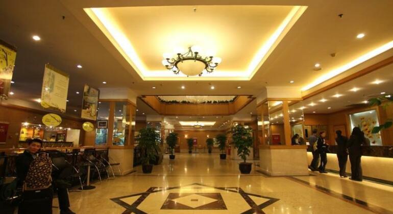 ChengDu Garden City Hotel - Photo2