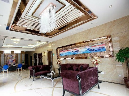Chengdu Golden Cube Hotel - Photo2