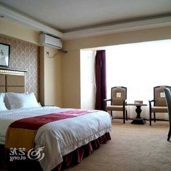 Chengdu Jinmao Plaza Hotel - Photo3