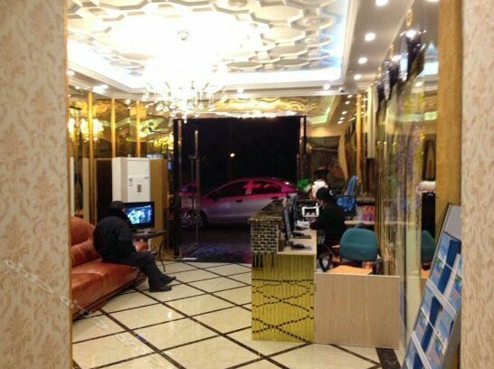 Chengdu Jinyue Business Hotel - Photo2