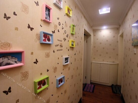 Chengdu Rongcheng Yishe Youth Hostel - Photo2