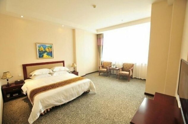 Chengdu Spring Business Hotel - Photo5