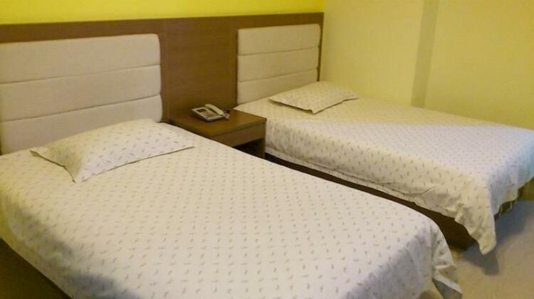Chengdu Xinyuan Hotel - Photo4